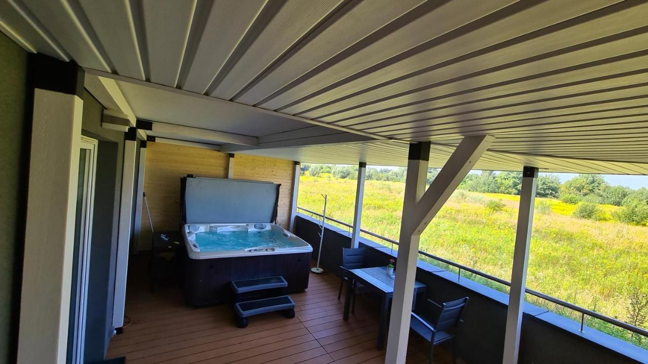 Apartament - Jacuzzi Rzeszow Ngoại thất bức ảnh