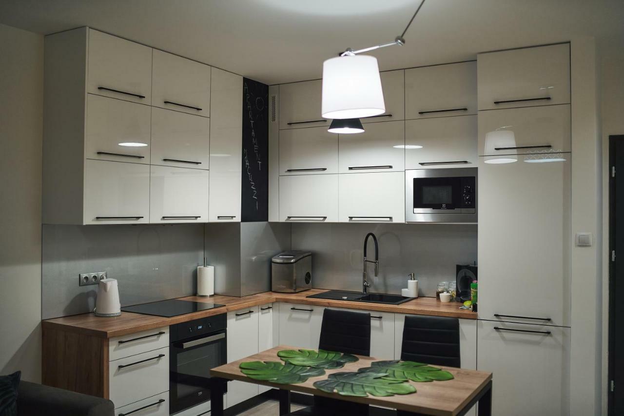 Apartament - Jacuzzi Rzeszow Ngoại thất bức ảnh